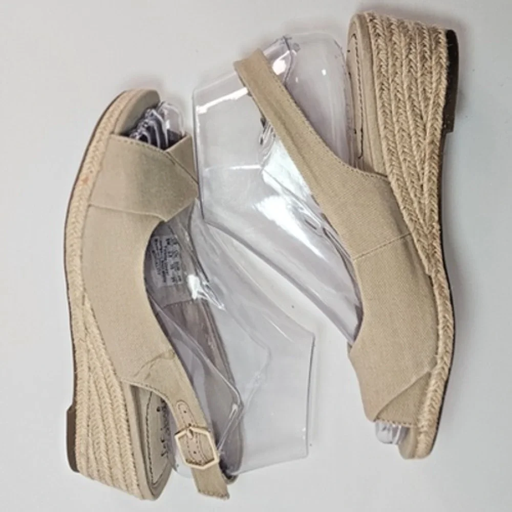 LifeStride Socialite Espadrille Wedge Tan Fabric Peep Toe Sandals Womens 6M NWOB